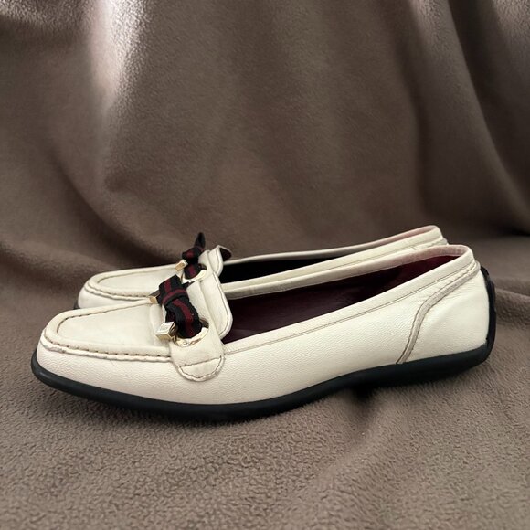 GUCCI Bow Detail Leather Slip On Loafers Women's US 7 - Picture 5 of 6